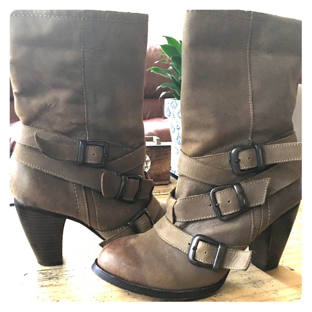 Steve Madden Freeway Boots